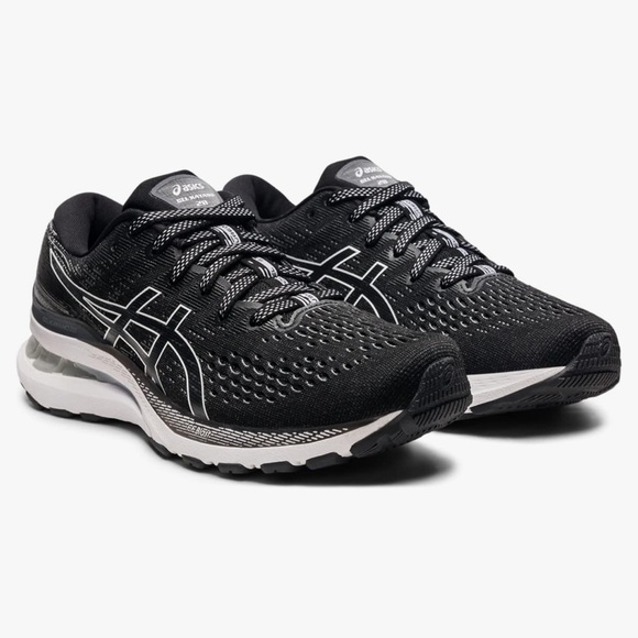 NWOT ASICS Women’s Black Running Shoe - Picture 2 of 9